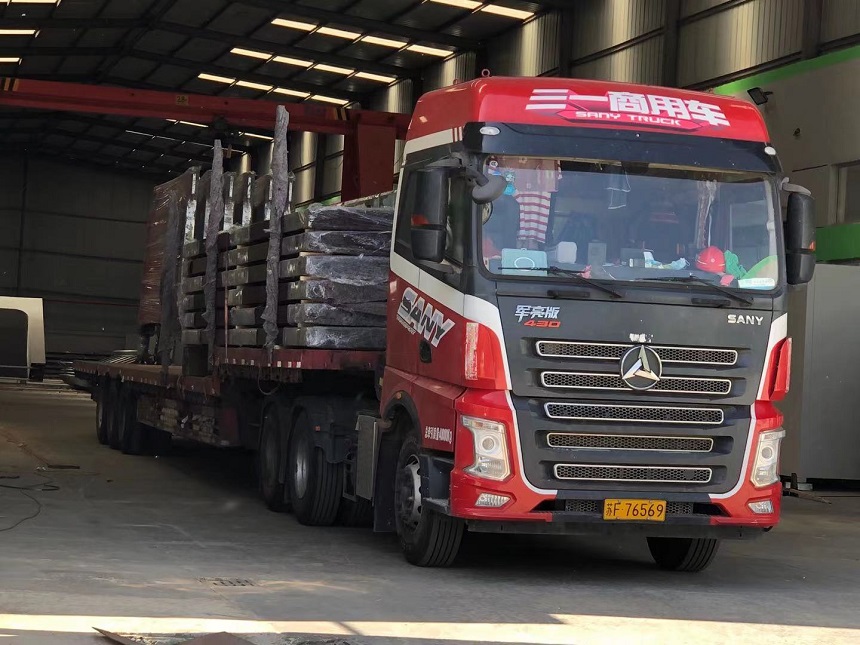 候（hòu）車（chē）亭發（fā）貨圖