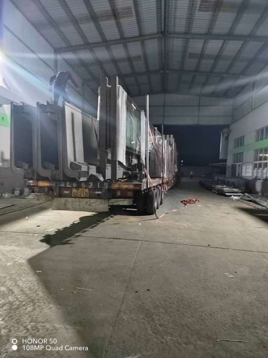 公交站台發貨圖