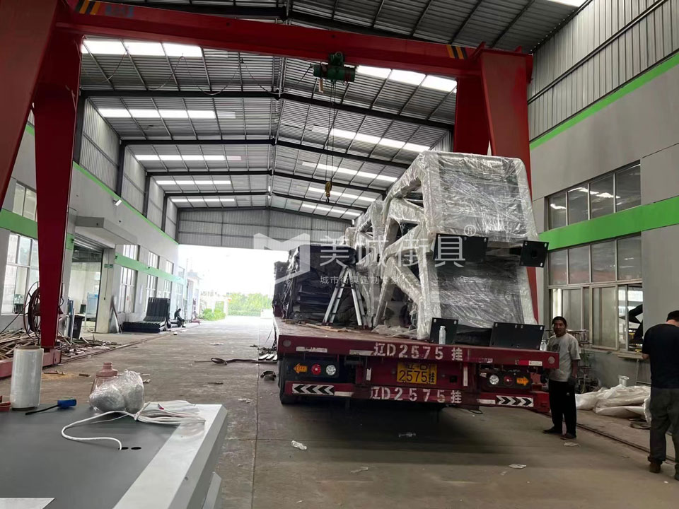 2022.7.20福（fú）建惠安公交站台發貨案例