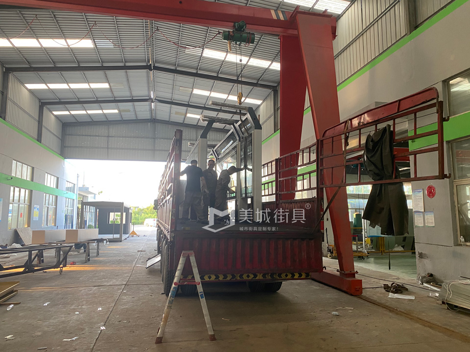 公交站台（tái）候車亭發貨圖