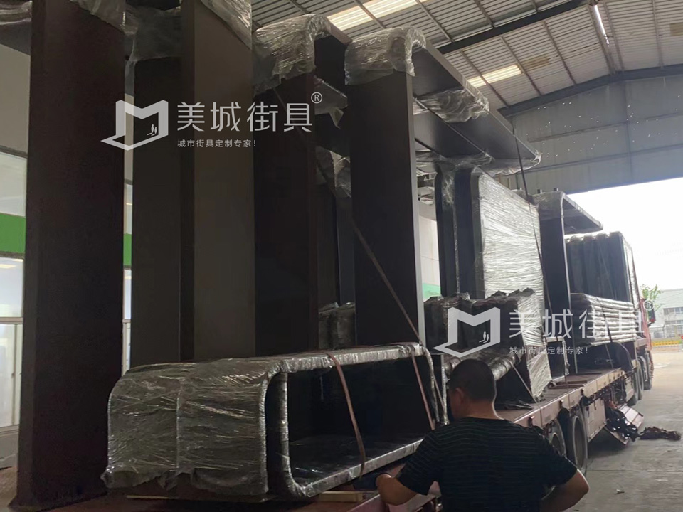 2024.4.14江蘇鹽（yán）城候車亭（tíng）發貨案例實拍（pāi）