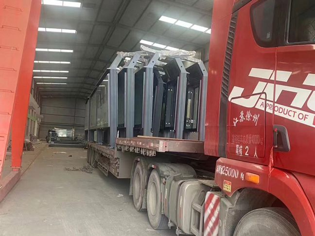 湖（hú）北公交候車亭發貨
