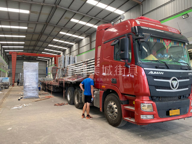 遼寧公交候（hòu）車亭發貨案例