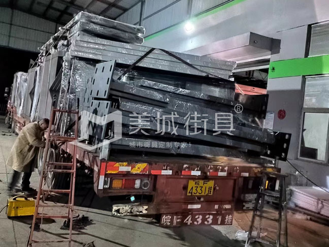 2022.10.13美城街具供應台州第一車（chē）公交候車亭發貨記錄
